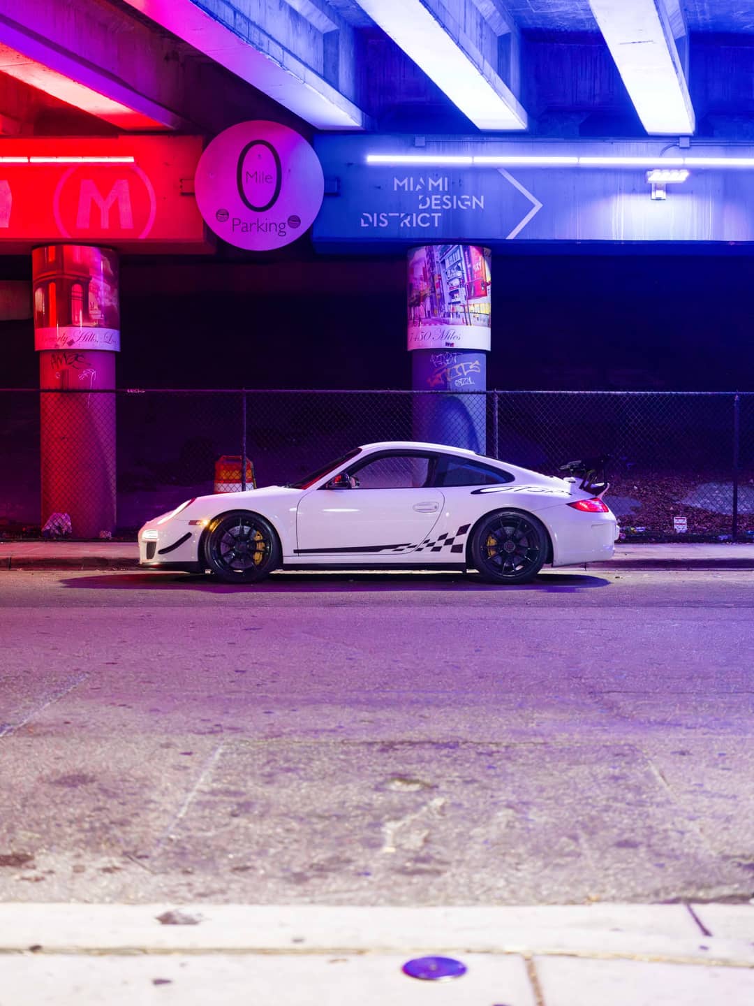 2010 Porsche 911 GT3 RS — photo 22
