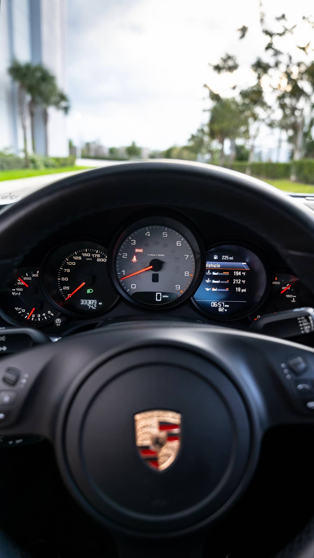 2013 Porsche 911 Carrera 4S — photo 11