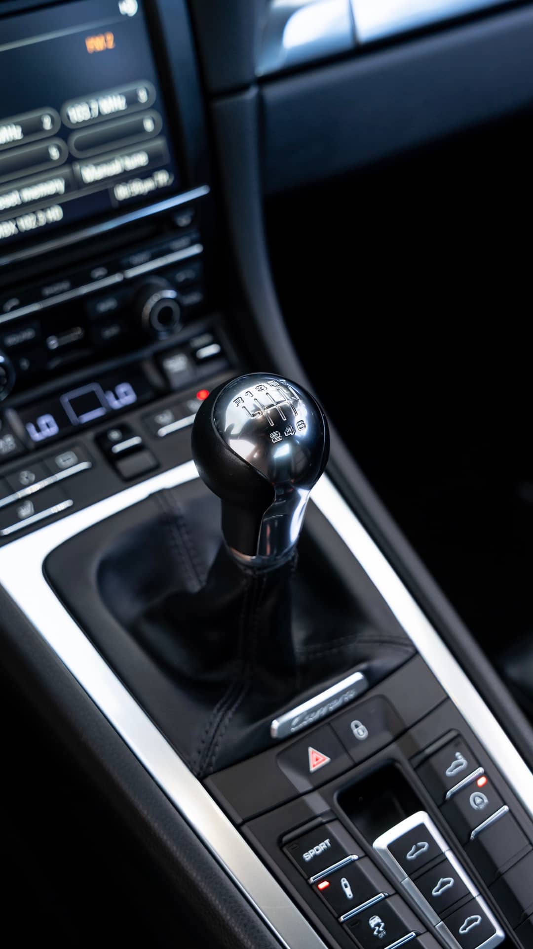 2013 Porsche 911 Carrera 4S — photo 7