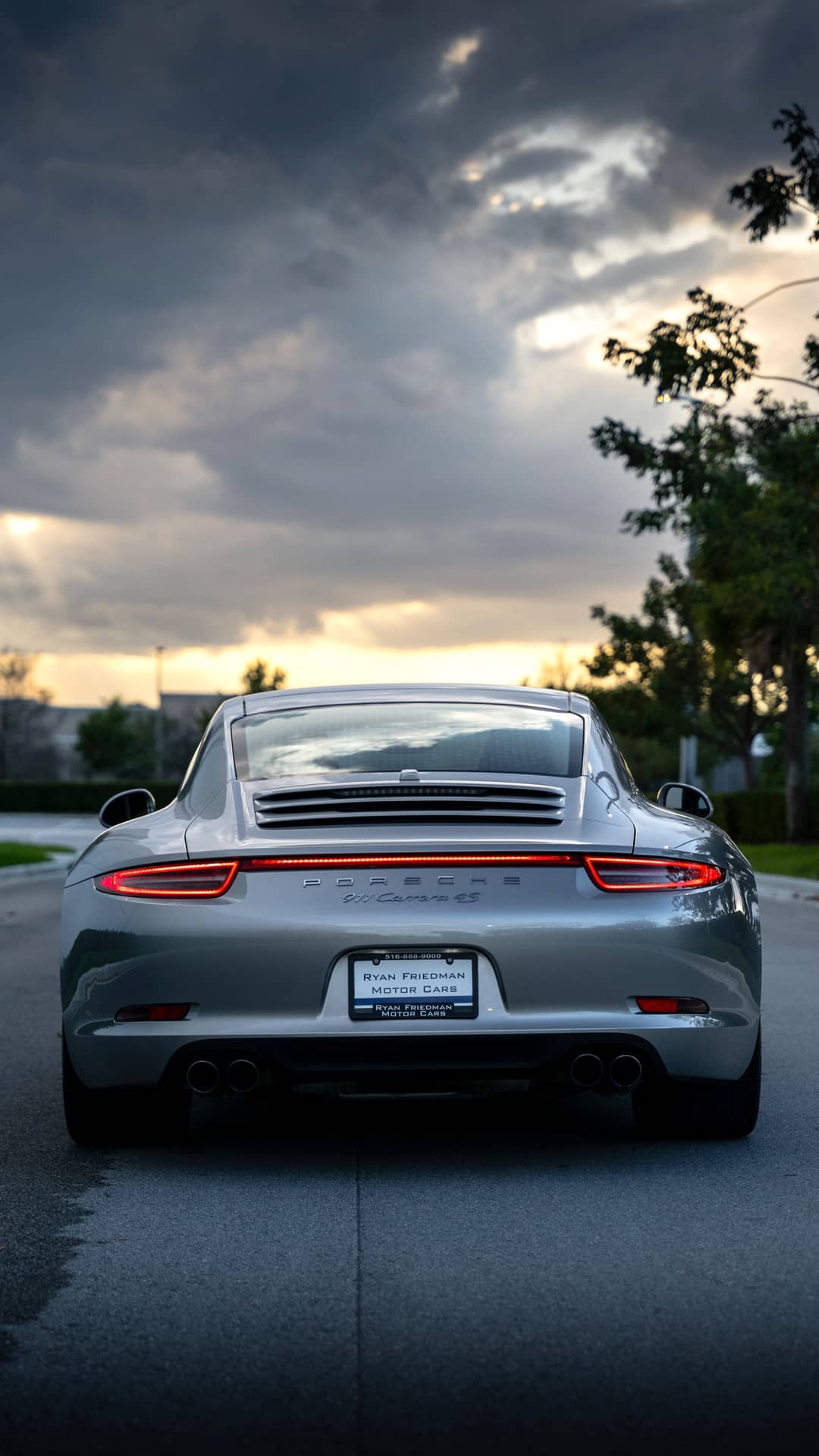 2013 Porsche 911 Carrera 4S — photo 9
