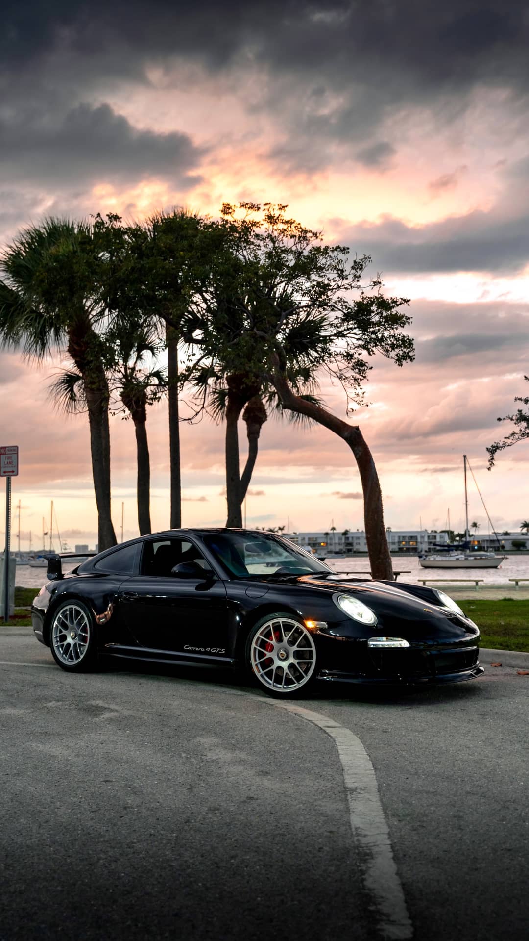 2012 Porsche 911 Carrera 4 GTS — photo 13