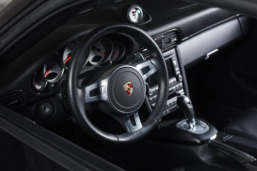 2012 Porsche 911 Turbo S — photo 21