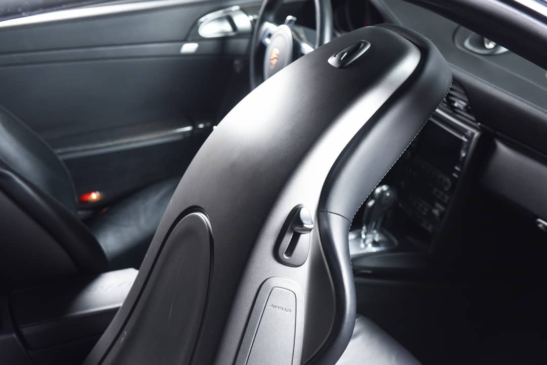 2012 Porsche 911 Turbo S — photo 35