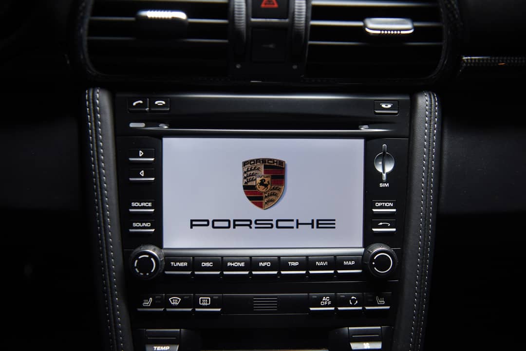 2012 Porsche 911 Turbo S — photo 44