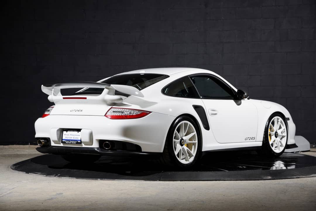 2011 Porsche 911 GT2 RS — photo 15