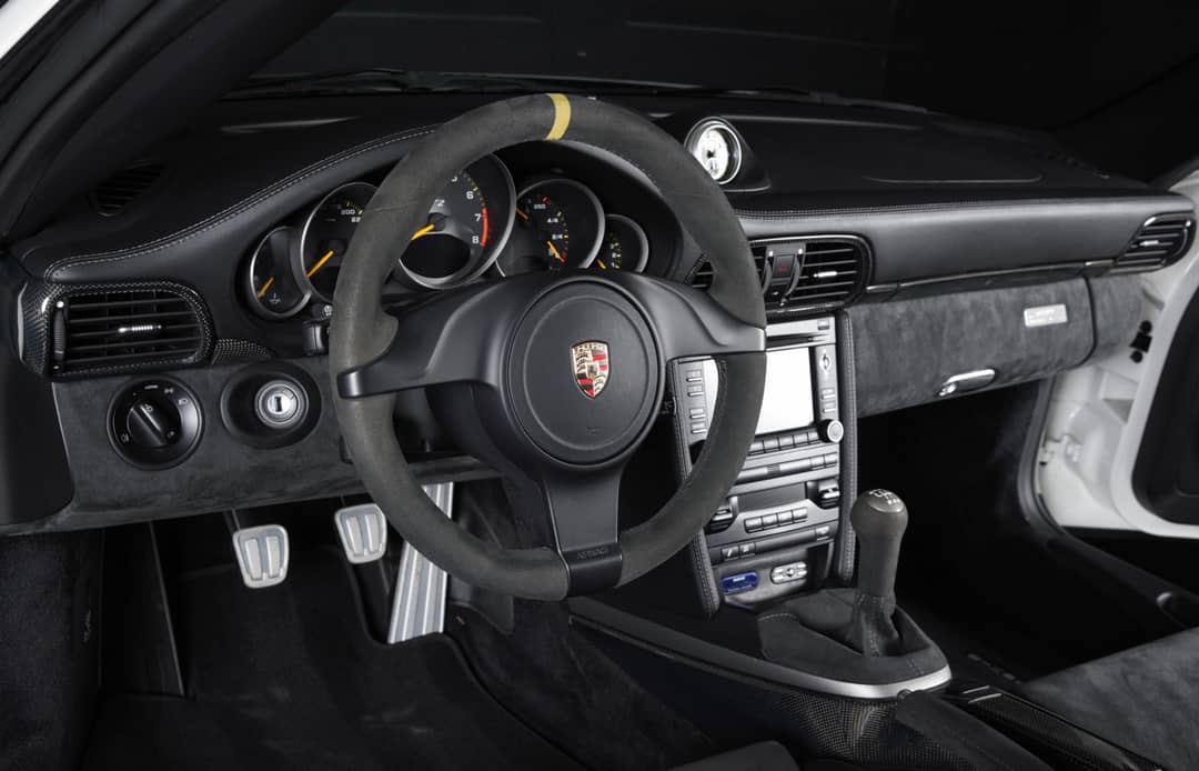 2011 Porsche 911 GT2 RS — photo 24