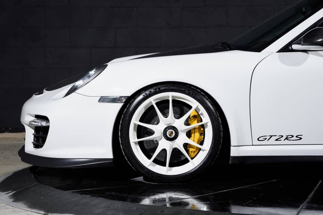 2011 Porsche 911 GT2 RS — photo 33