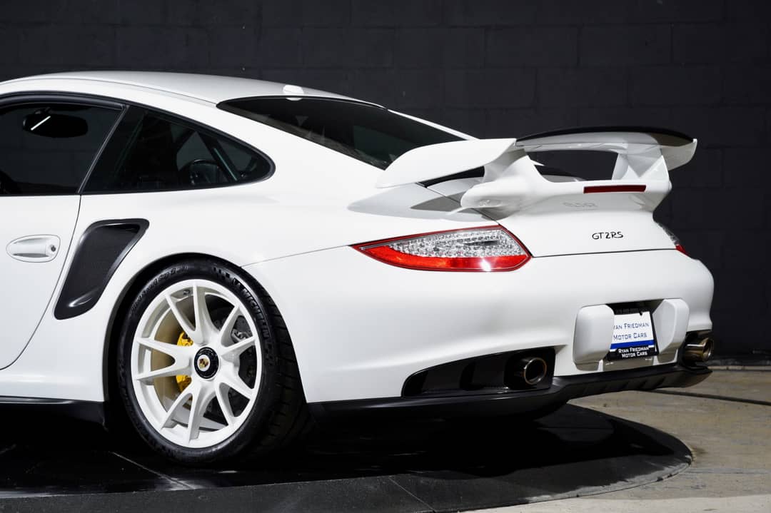 2011 Porsche 911 GT2 RS — photo 35