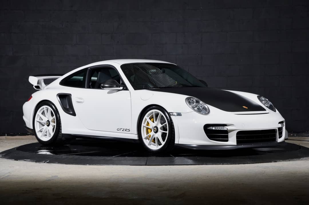 2011 Porsche 911 GT2 RS — photo 36