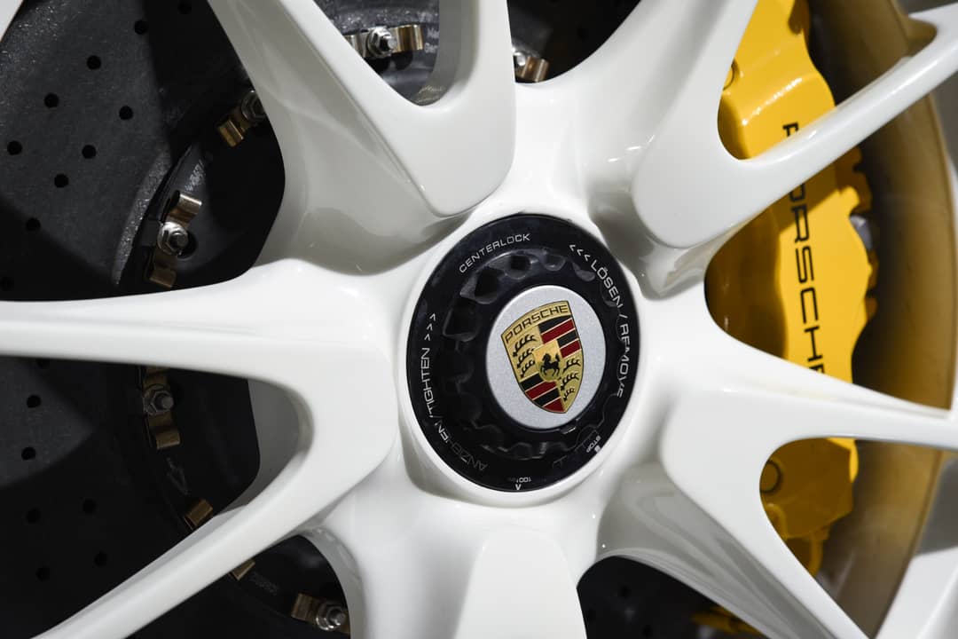 2011 Porsche 911 GT2 RS — photo 37