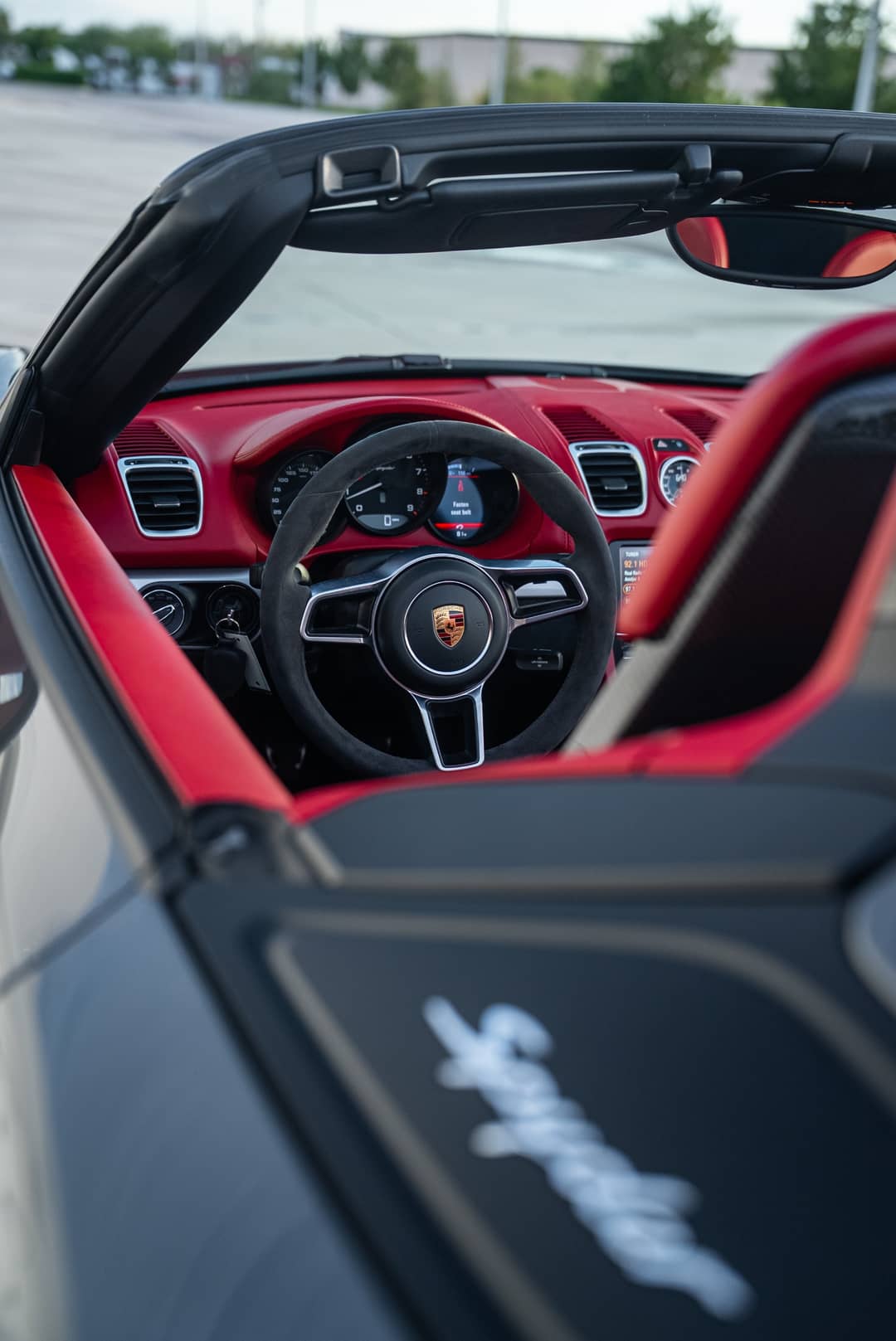 2016 Porsche Boxster Spyder — photo 22