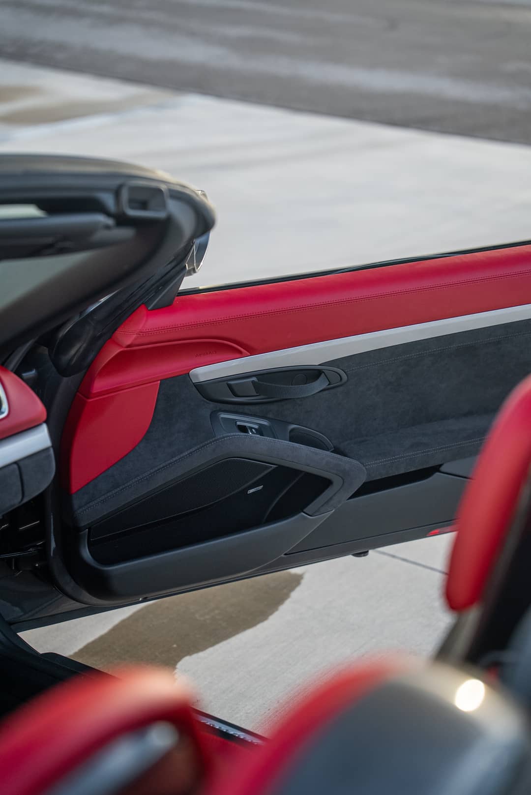 2016 Porsche Boxster Spyder — photo 28