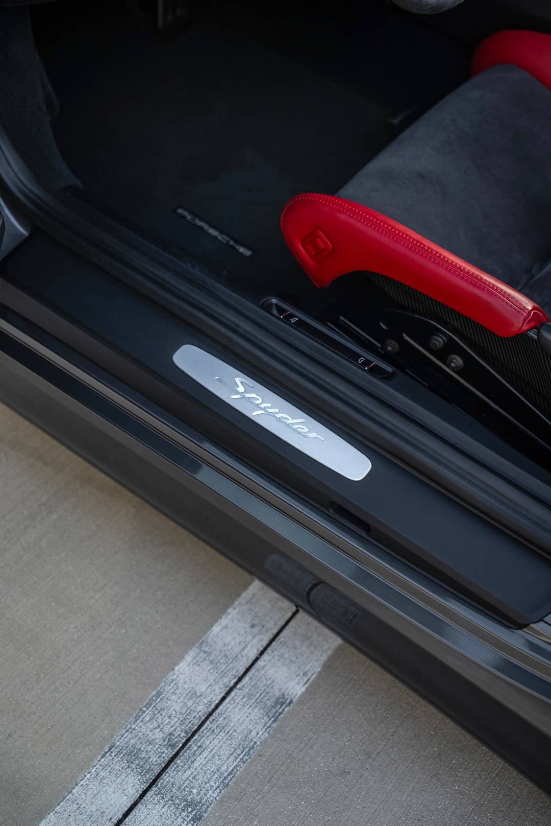 2016 Porsche Boxster Spyder — photo 29