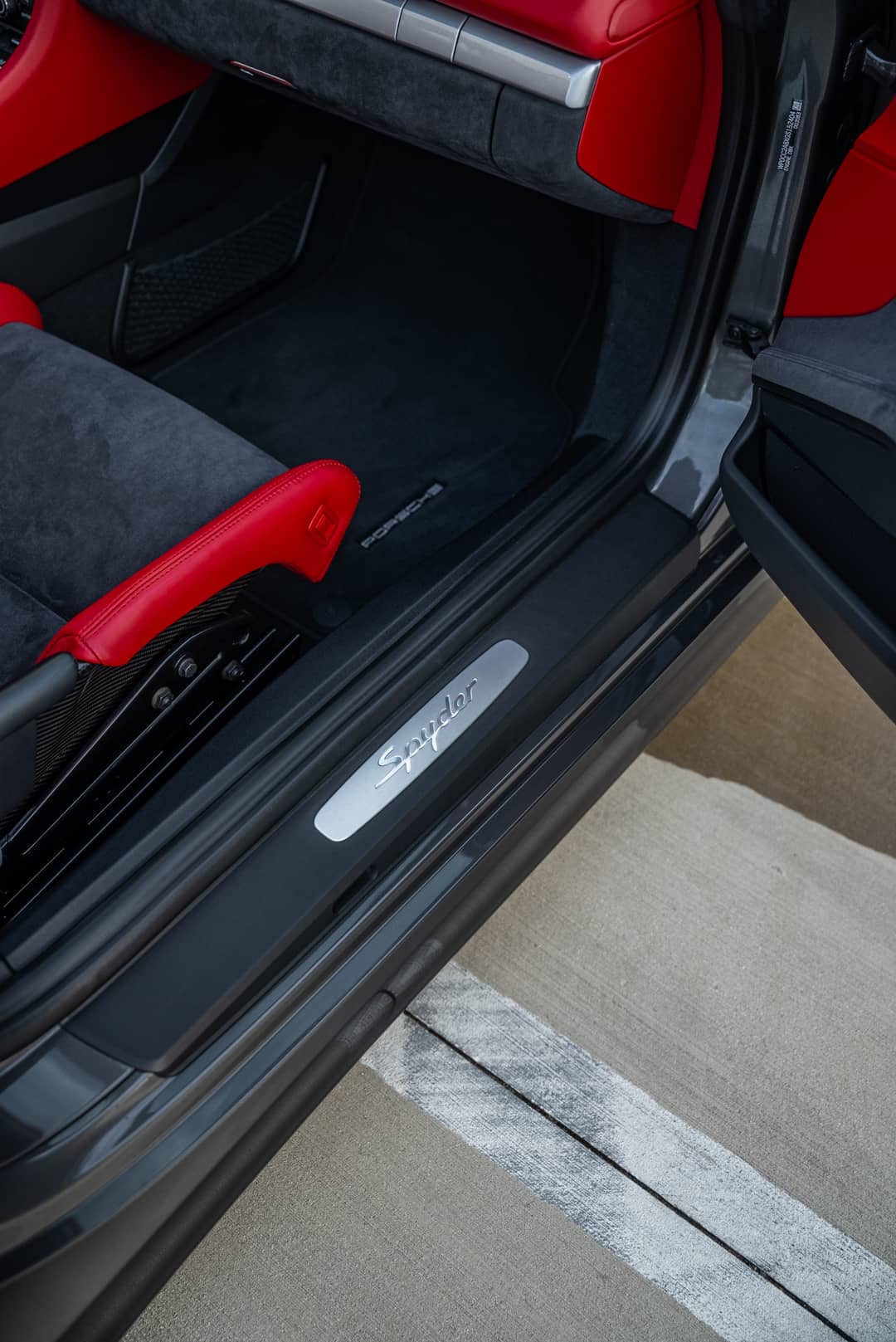 2016 Porsche Boxster Spyder — photo 59