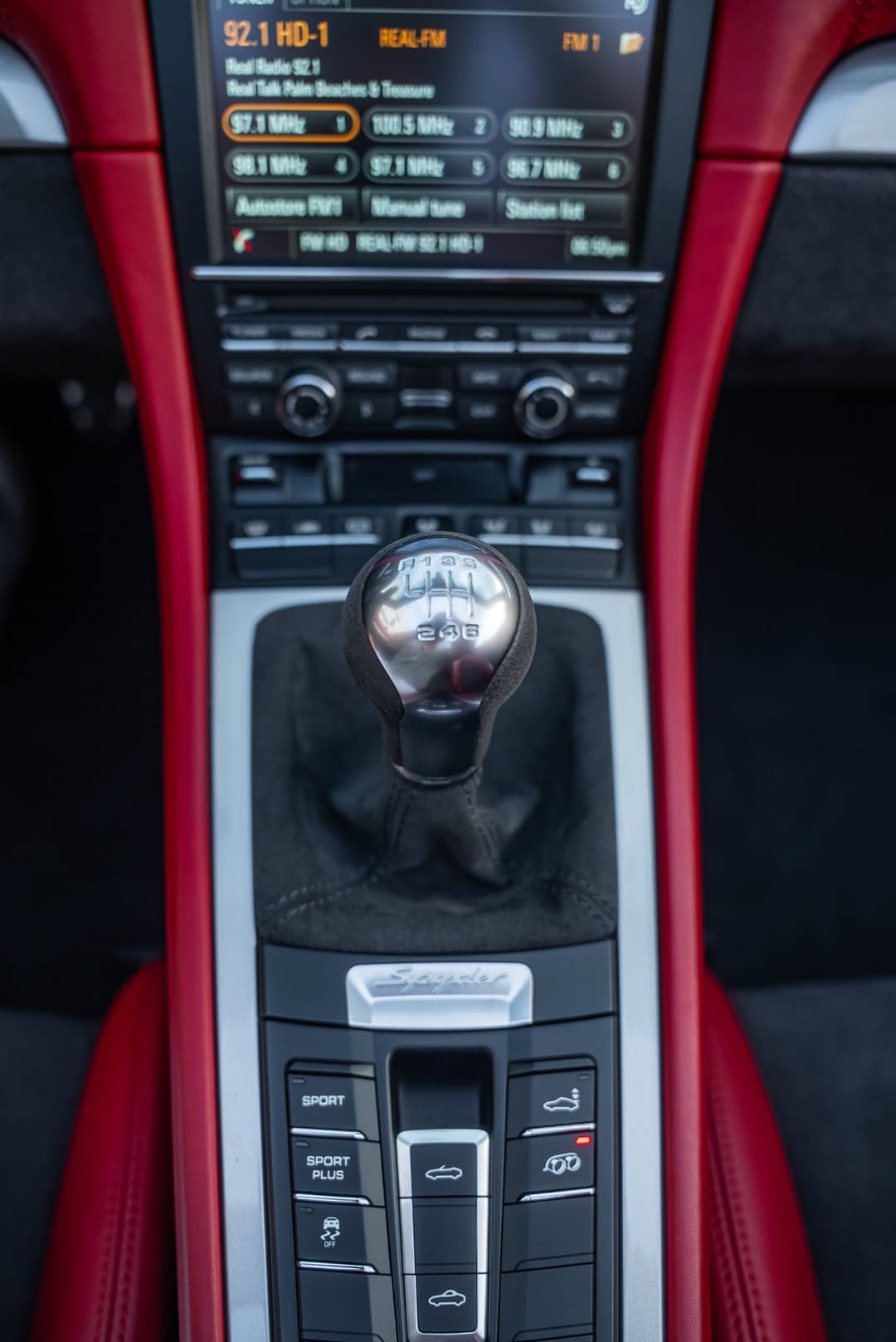2016 Porsche Boxster Spyder — photo 7