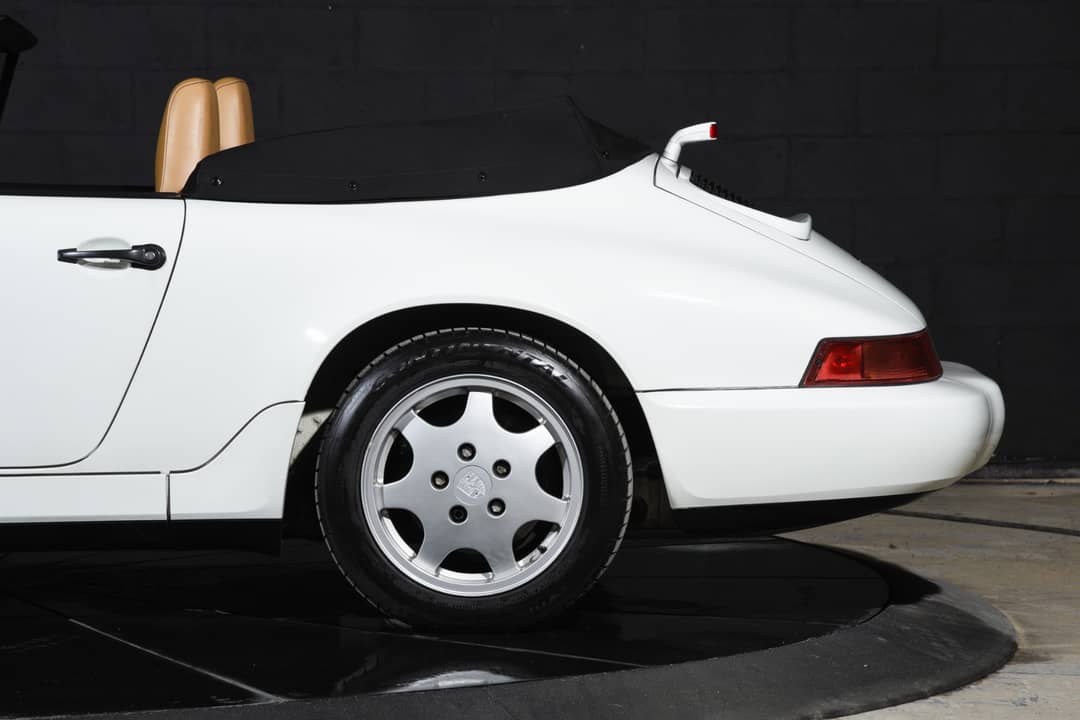 1991 Porsche 911 Carrera 2 — photo 35
