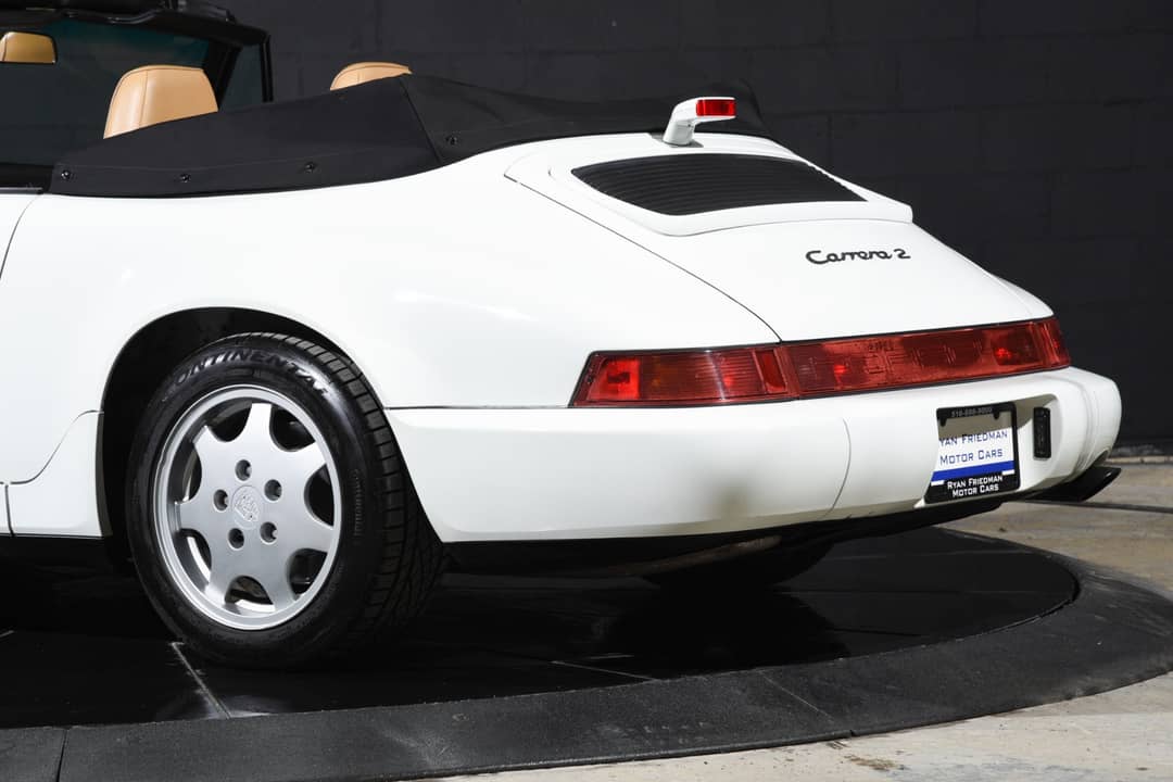 1991 Porsche 911 Carrera 2 — photo 37
