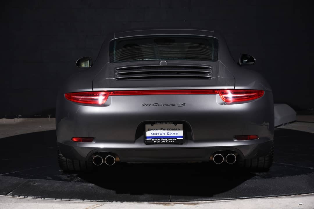 2013 Porsche 911 Carrera 4S — photo 11
