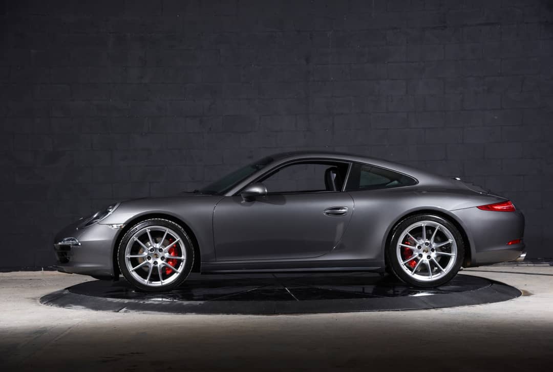 2013 Porsche 911 Carrera 4S — photo 12