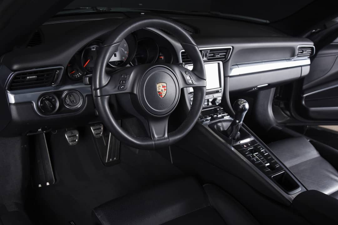 2013 Porsche 911 Carrera 4S — photo 16
