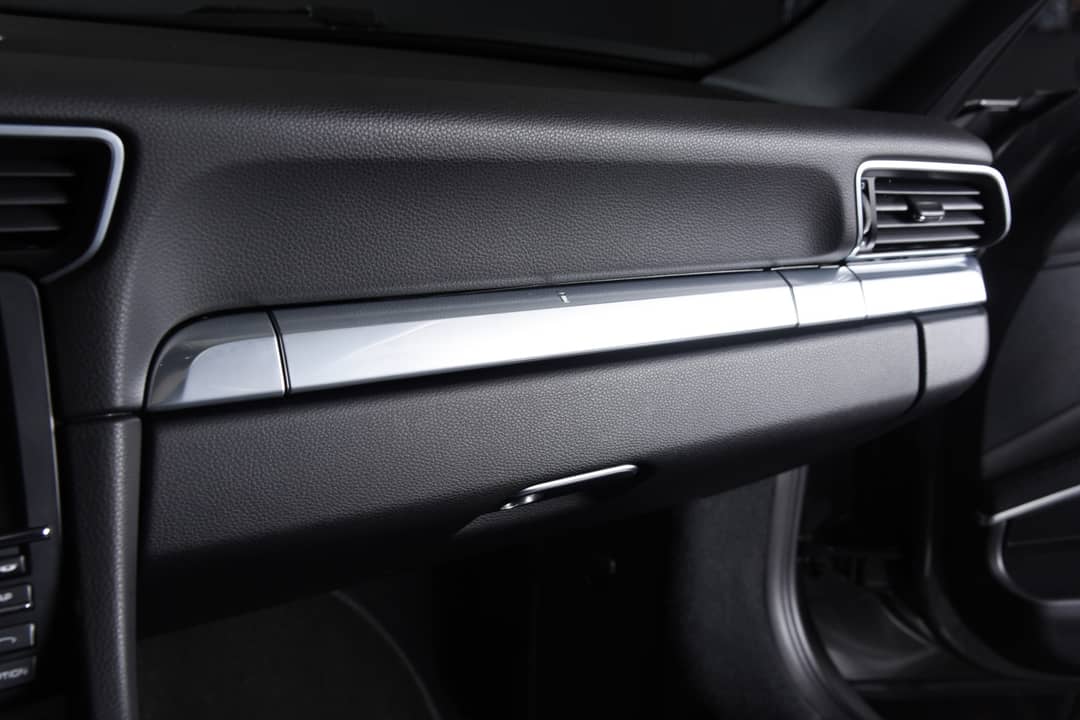 2013 Porsche 911 Carrera 4S — photo 19