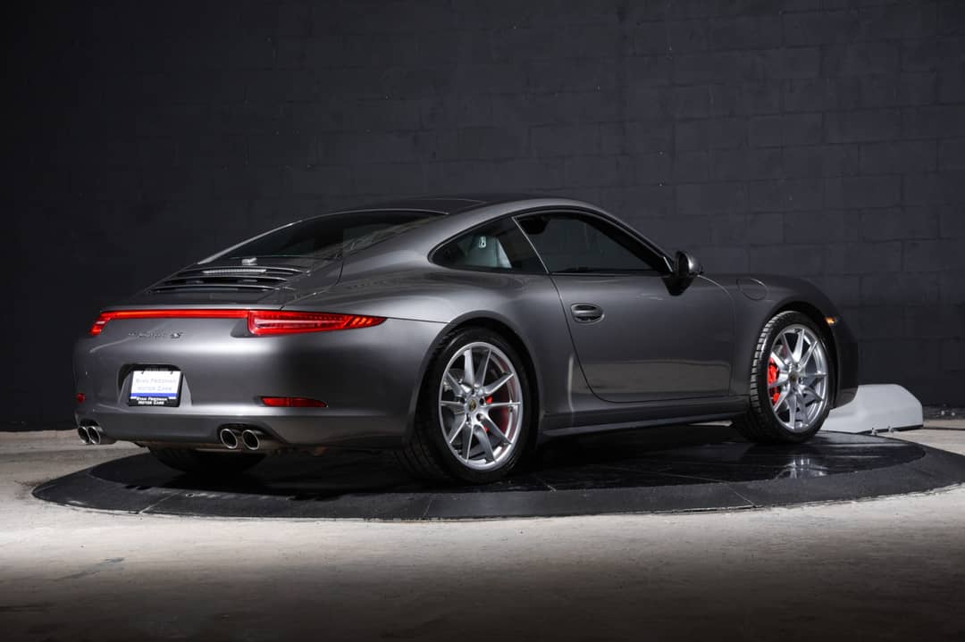 2013 Porsche 911 Carrera 4S — photo 3