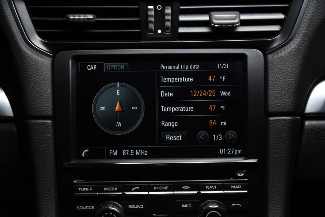 2013 Porsche 911 Carrera 4S — photo 21