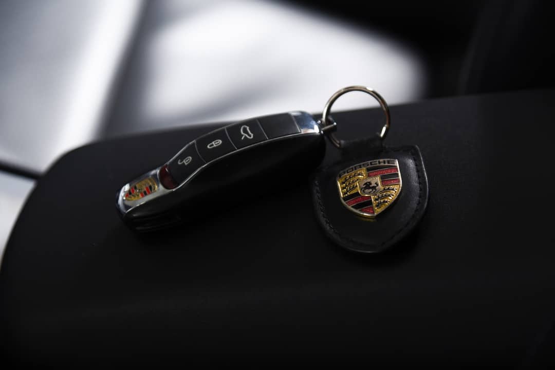 2013 Porsche 911 Carrera 4S — photo 24