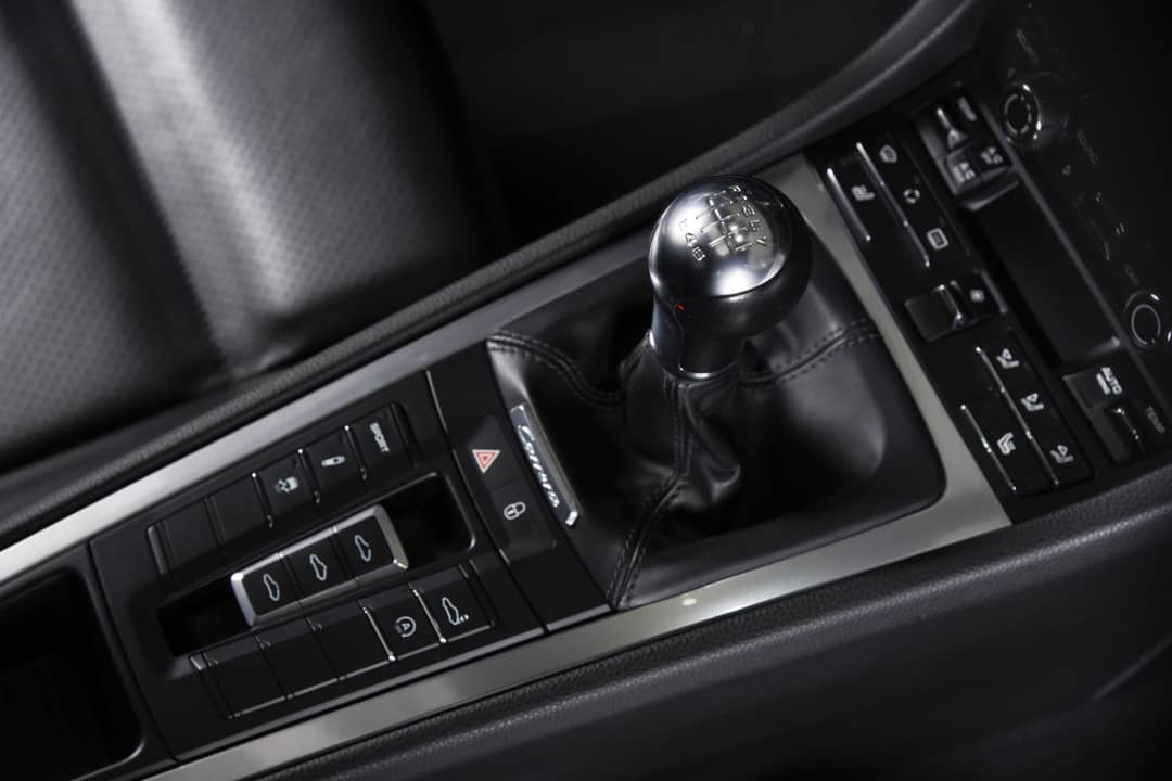 2013 Porsche 911 Carrera 4S — photo 28