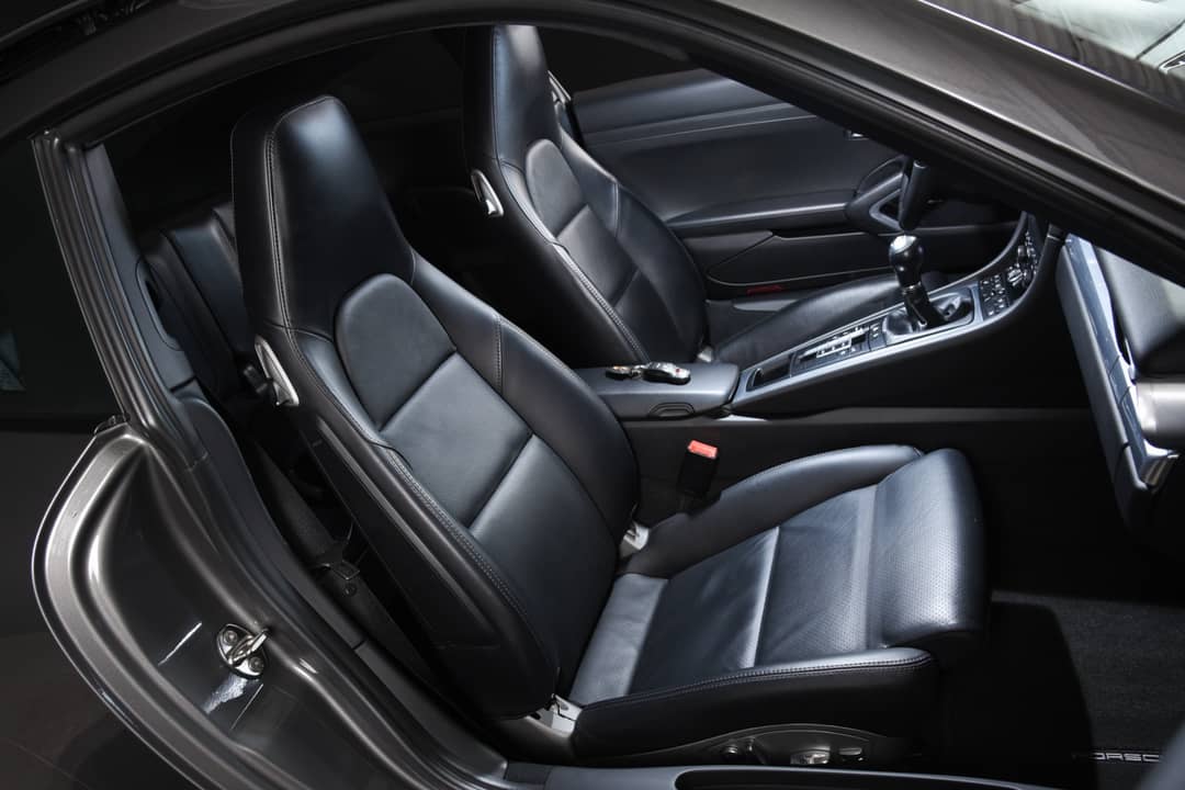 2013 Porsche 911 Carrera 4S — photo 30