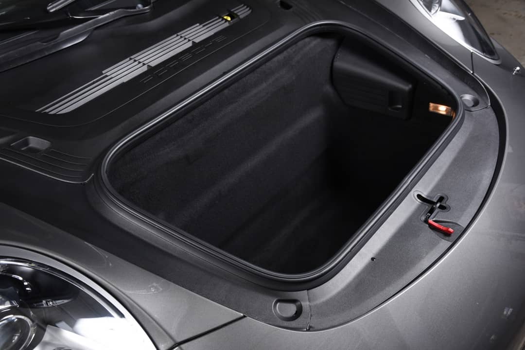 2013 Porsche 911 Carrera 4S — photo 34