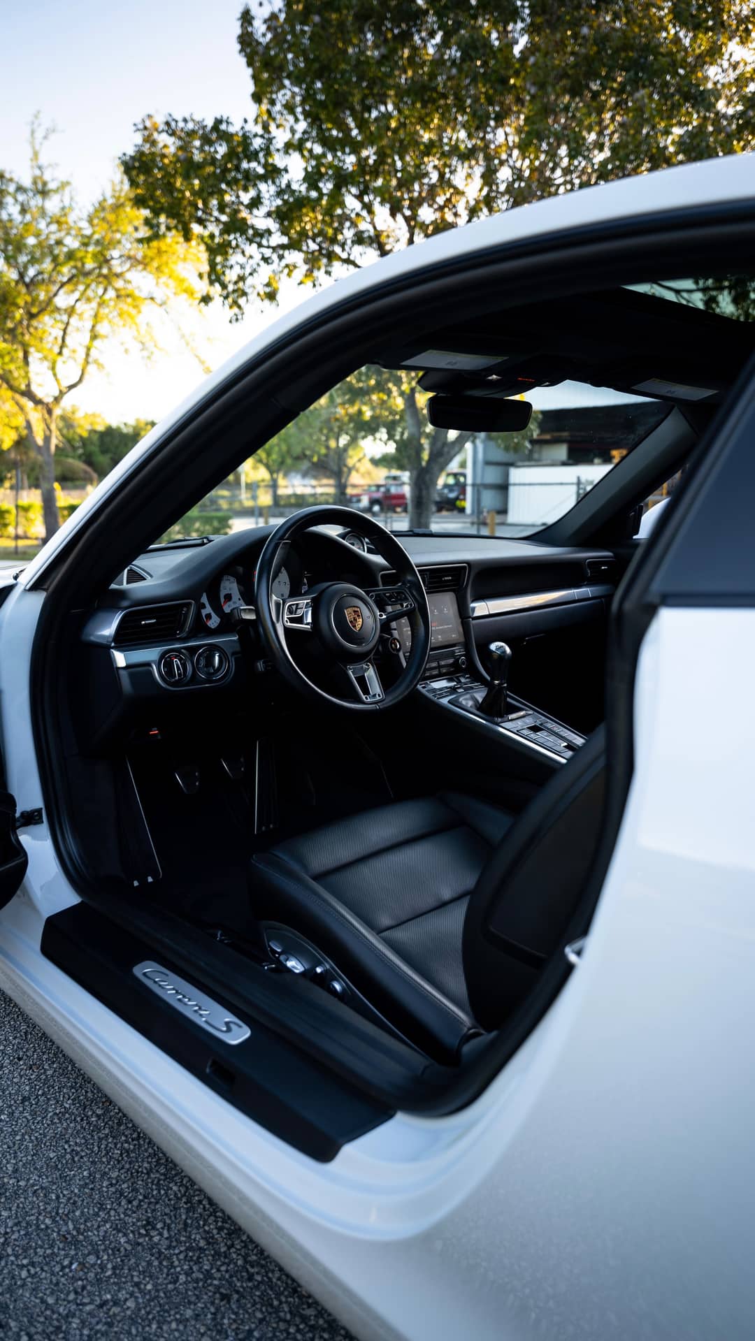 2017 Porsche 911 Carrera S — photo 4