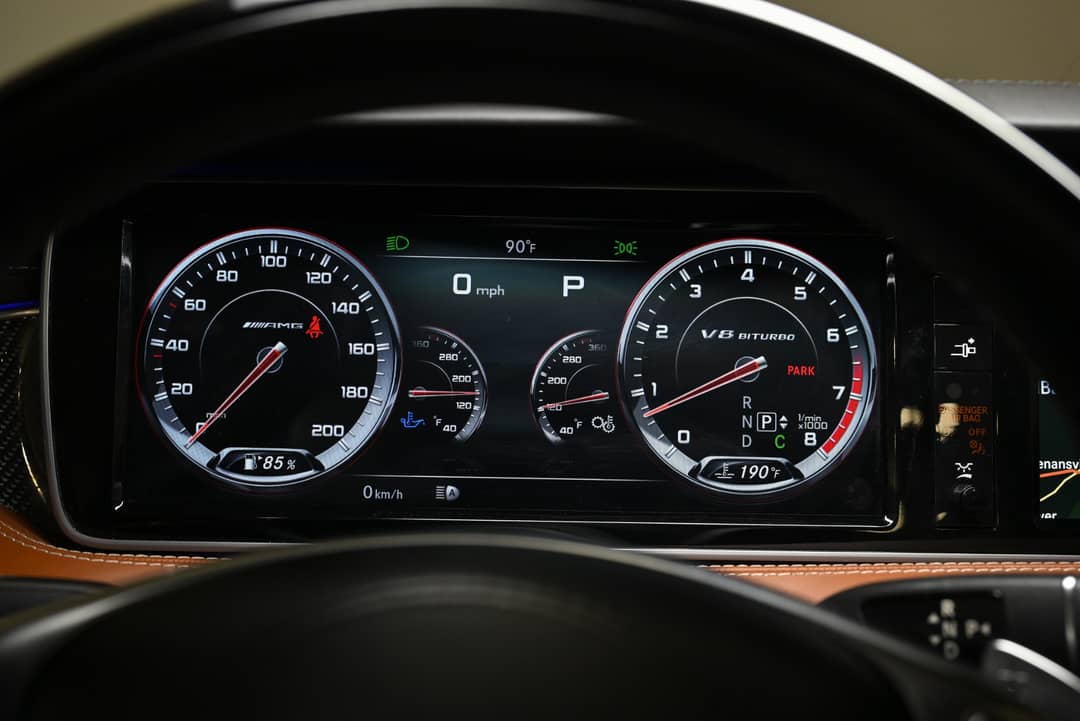 2017 Mercedes-Benz S-Class AMG S 63 — photo 23