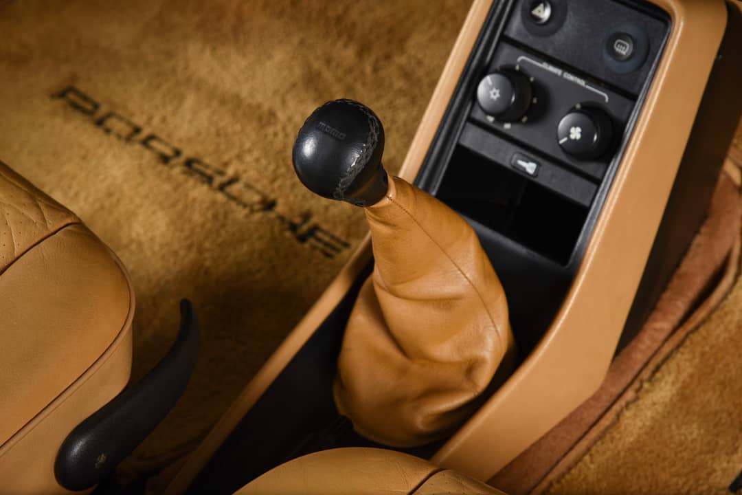 1989 Porsche 911 Carrera — photo 25