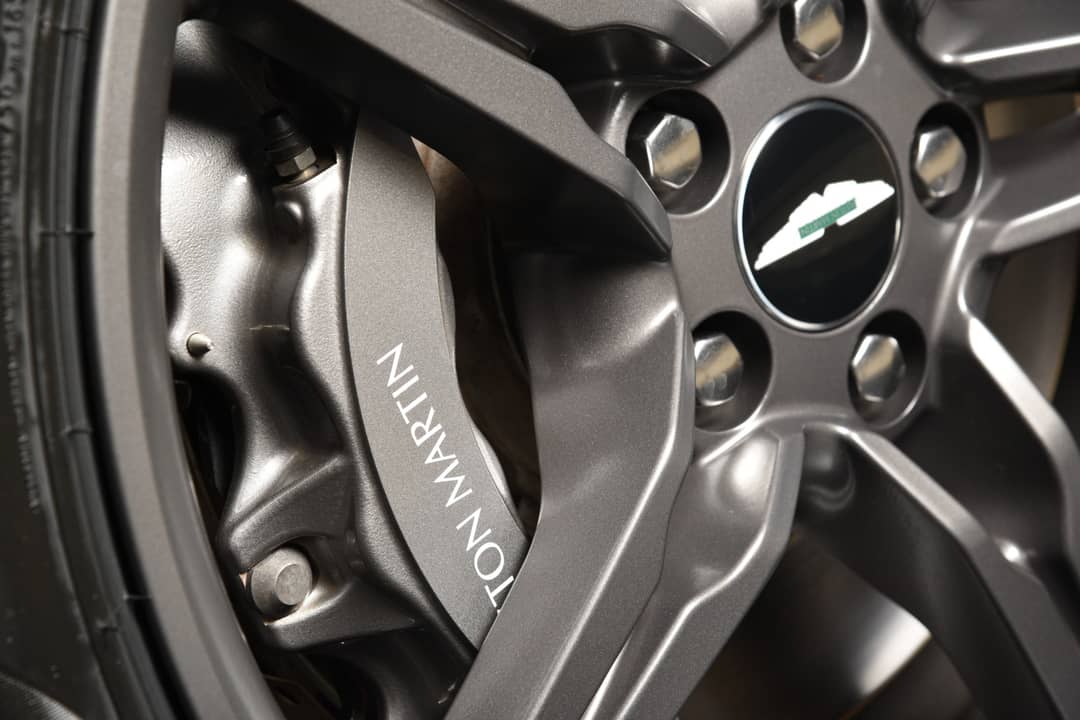 2015 Aston Martin V8 Vantage GT — photo 17