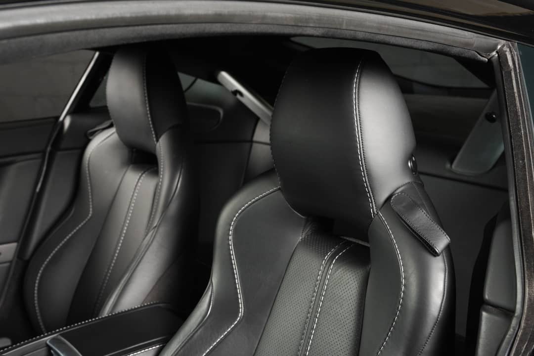 2015 Aston Martin V8 Vantage GT — photo 23