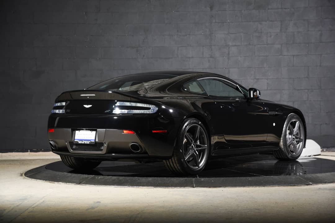 2015 Aston Martin V8 Vantage GT — photo 33