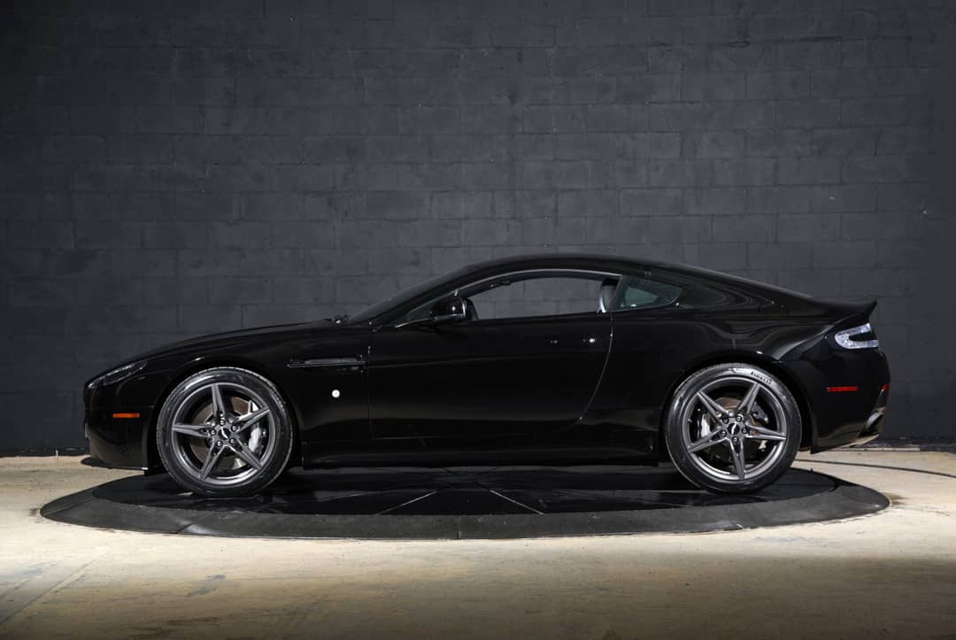 2015 Aston Martin V8 Vantage GT — photo 34