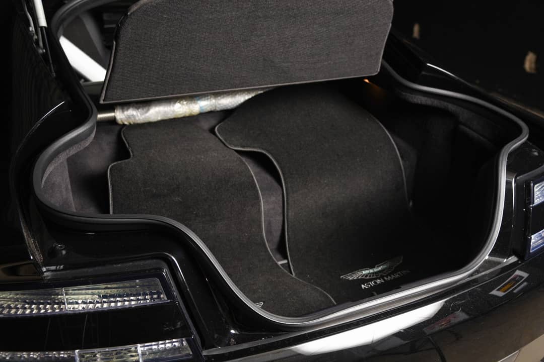 2015 Aston Martin V8 Vantage GT — photo 6