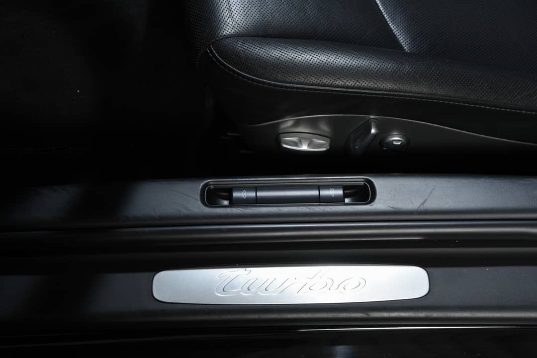 2009 Porsche 911 Turbo — photo 21