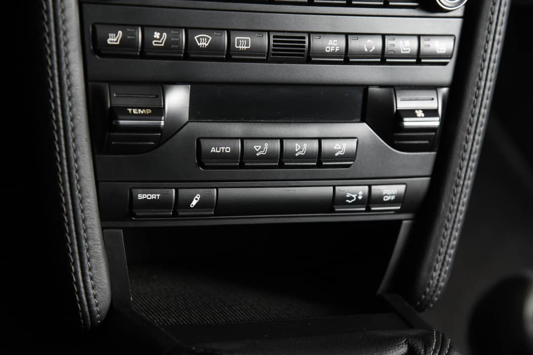 2009 Porsche 911 Turbo — photo 28