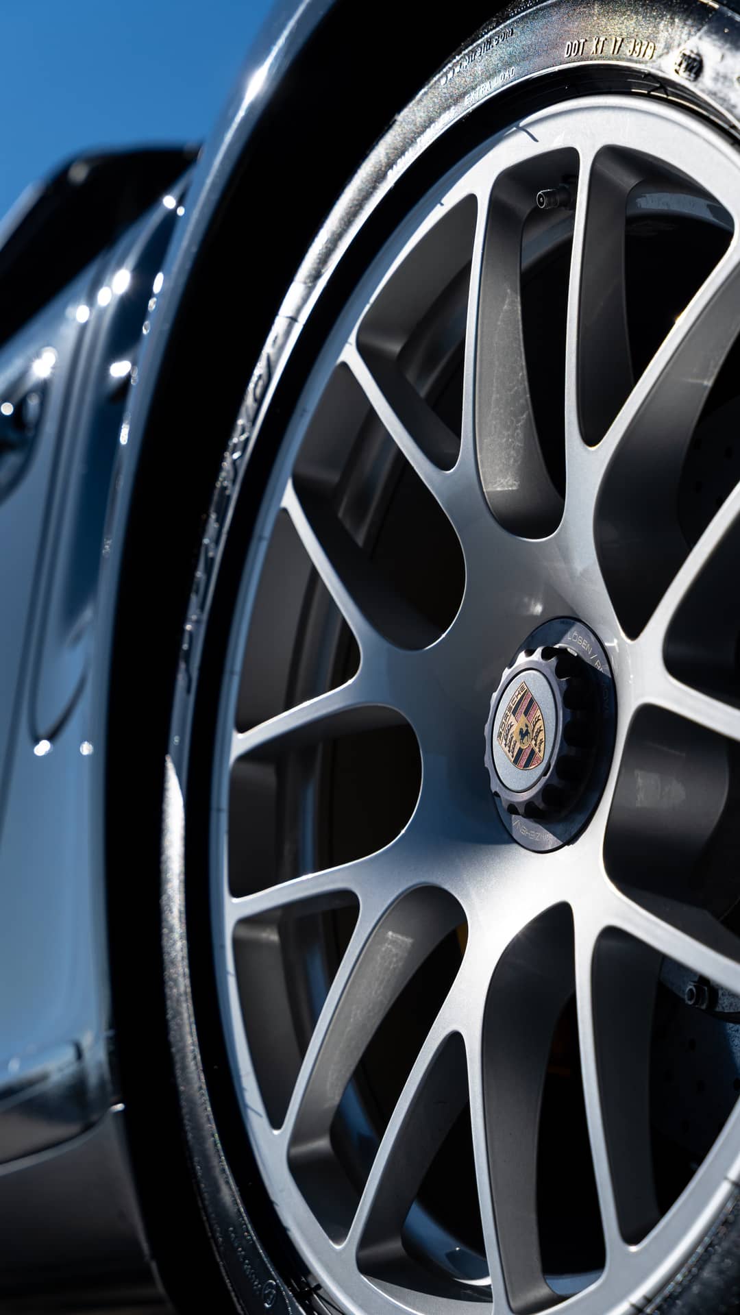 2011 Porsche 911 Turbo S — photo 25