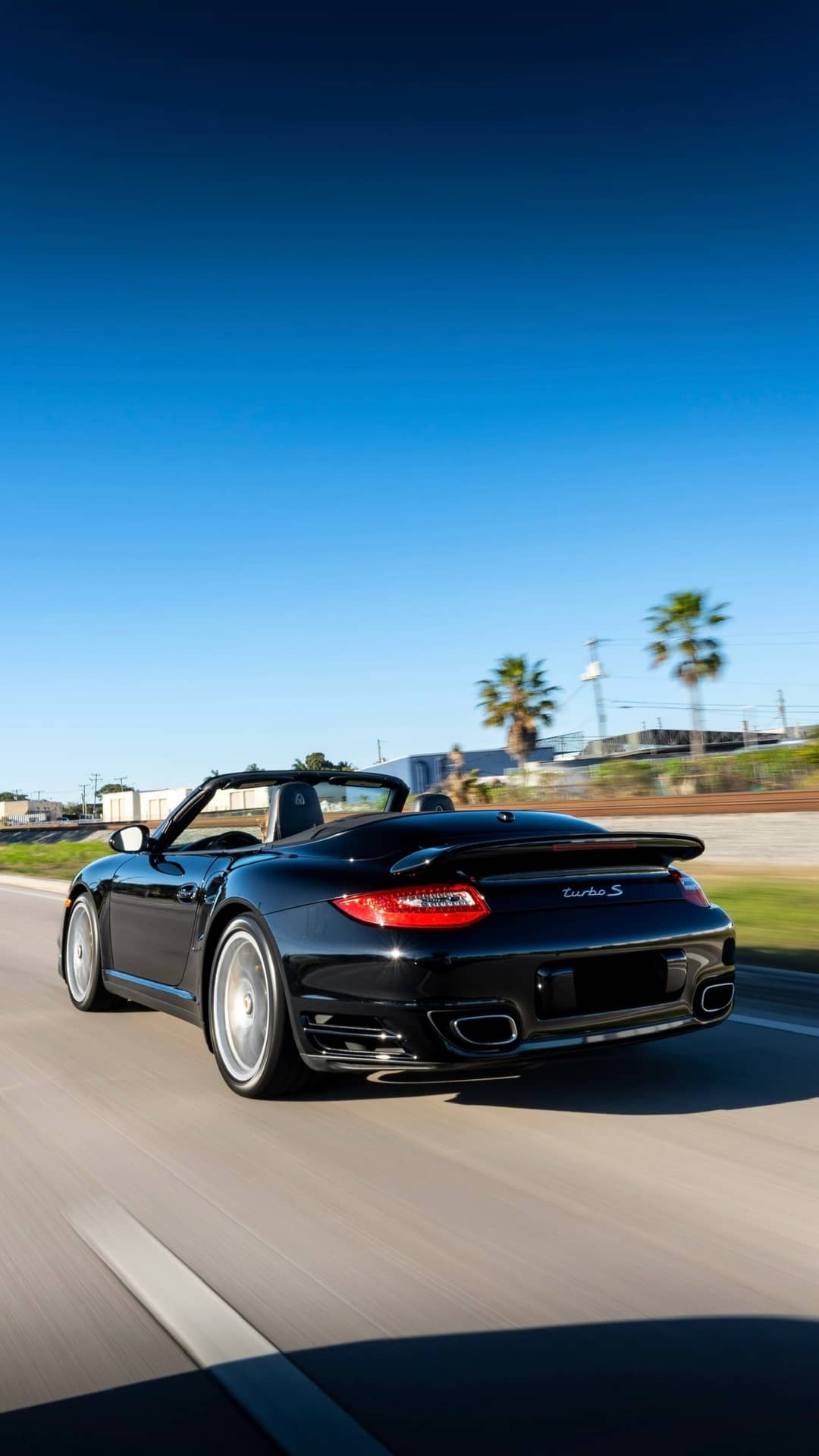 2011 Porsche 911 Turbo S — photo 26