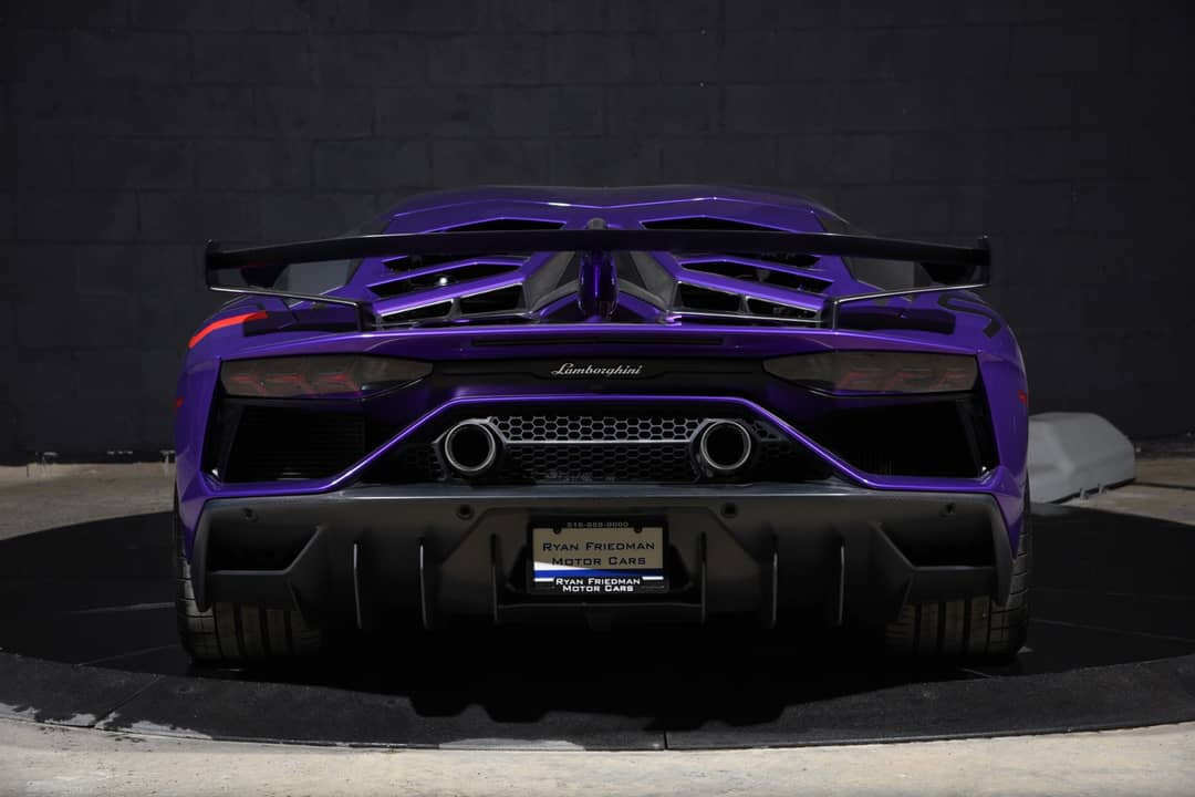 2019 Lamborghini Aventador SVJ — photo 16