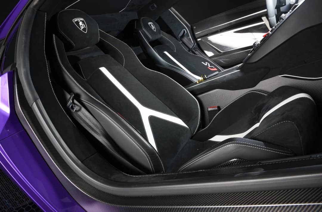 2019 Lamborghini Aventador SVJ — photo 22