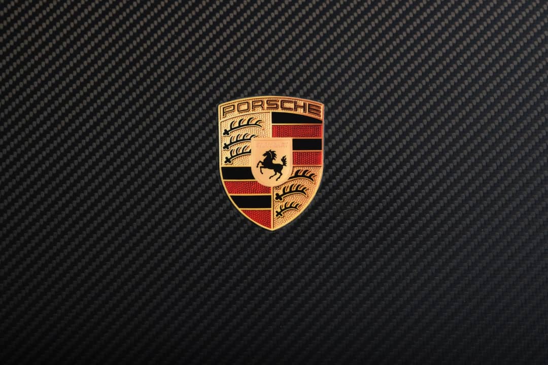 2011 Porsche 911 GT2 RS — photo 23