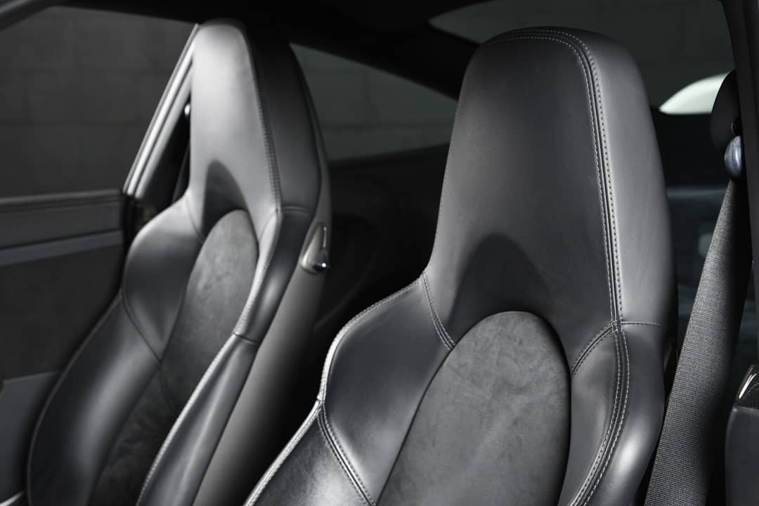 2011 Porsche 911 GT2 RS — photo 29
