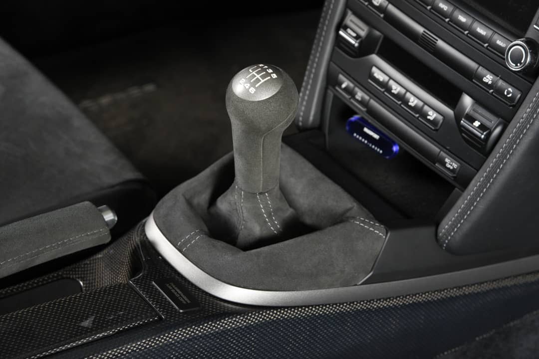 2011 Porsche 911 GT2 RS — photo 38