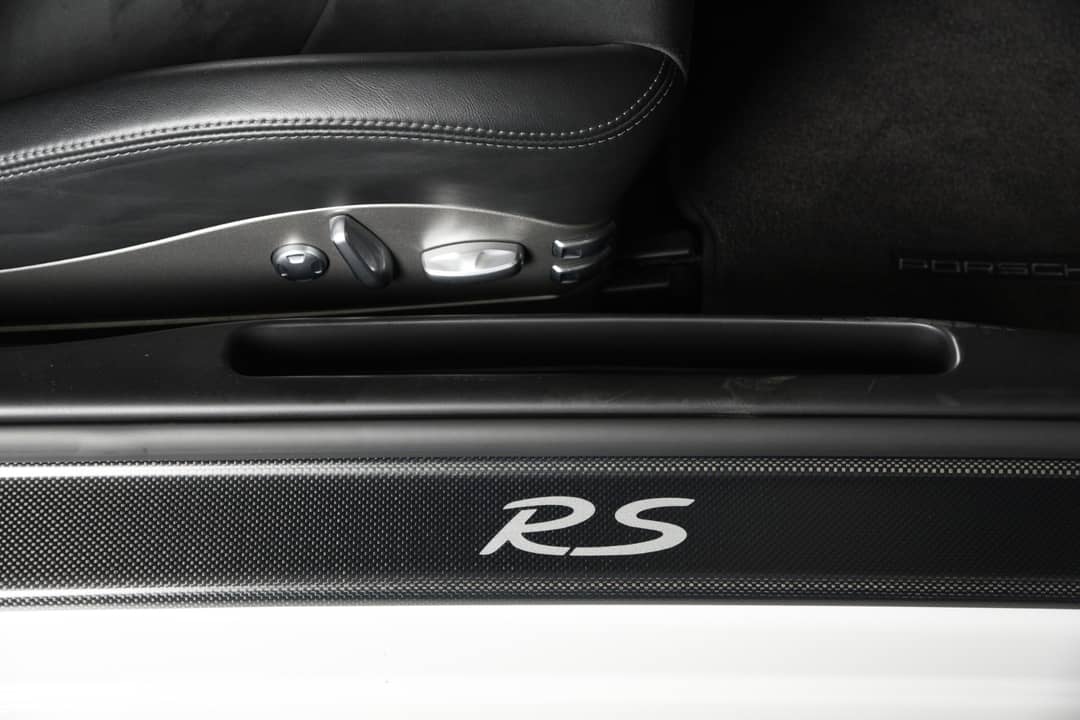 2011 Porsche 911 GT2 RS — photo 42