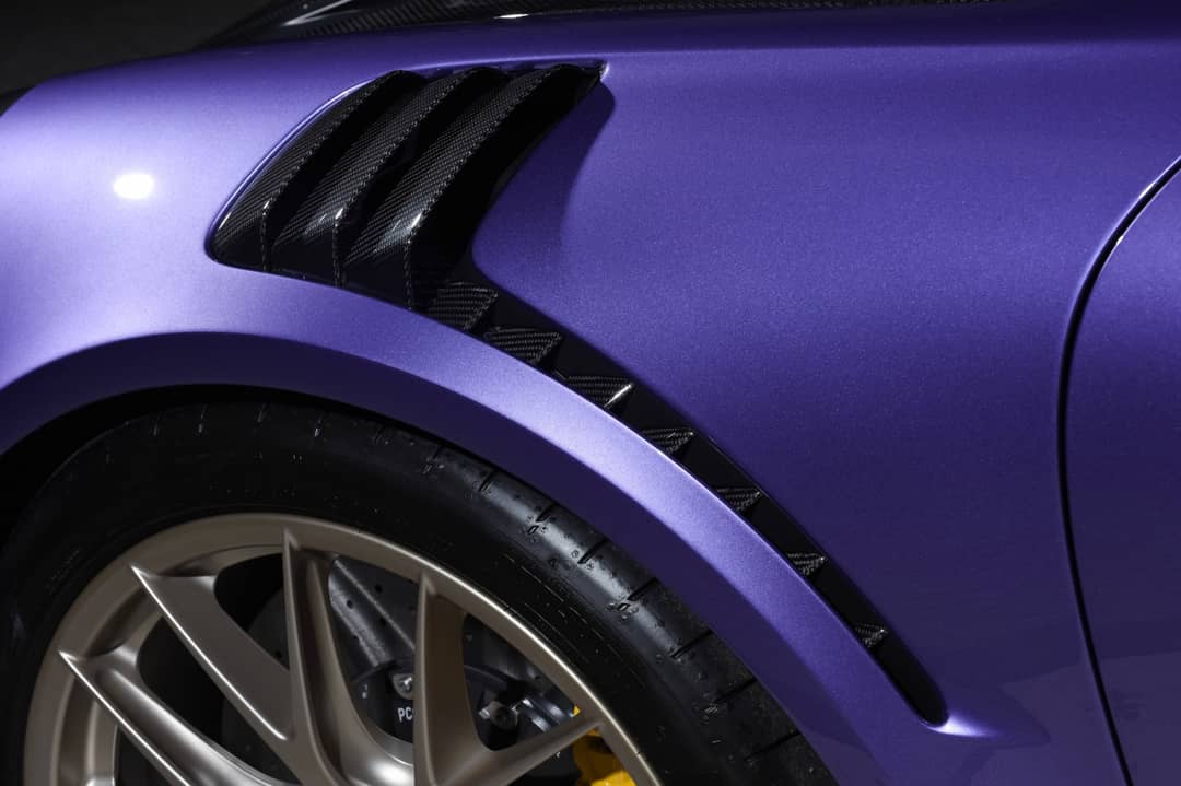 2018 Porsche 911 GT2 RS — photo 14